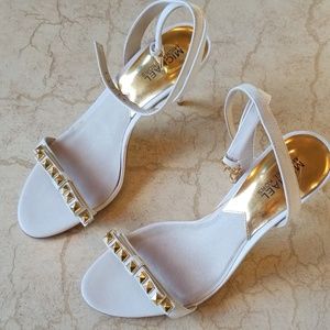 Michael Kors Womans Heals